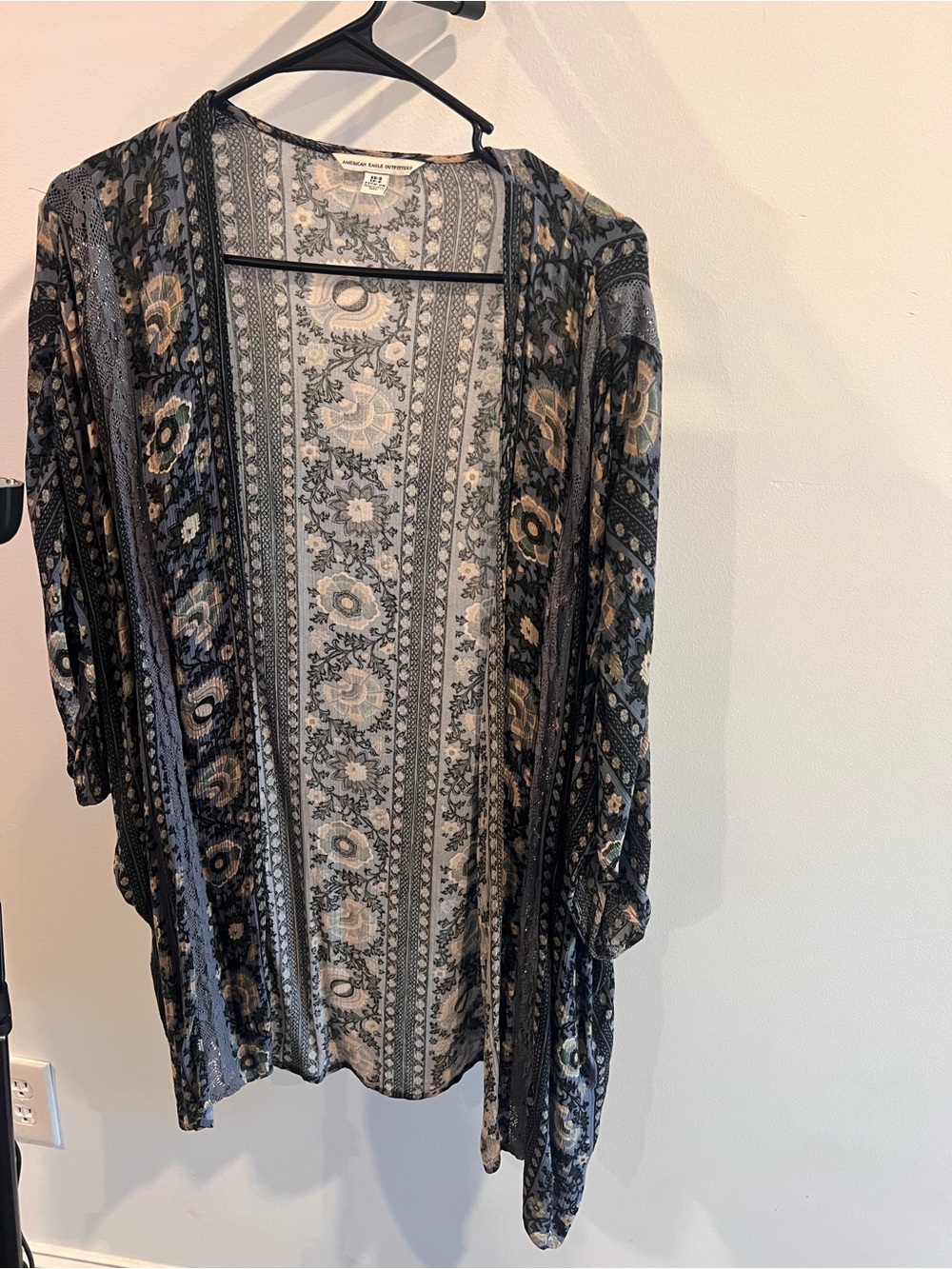 American Eagle Boho Kimono